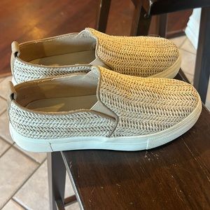 Mia size 7 crochet sneakers